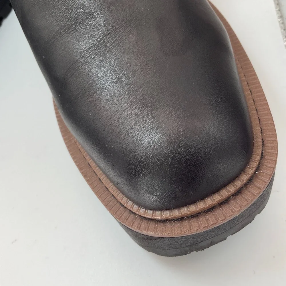 Sam Edelman Black Leather Chelsea Boots Pull Tab Comfort Lugsoles W Size 9.5 - Picture 11 of 11